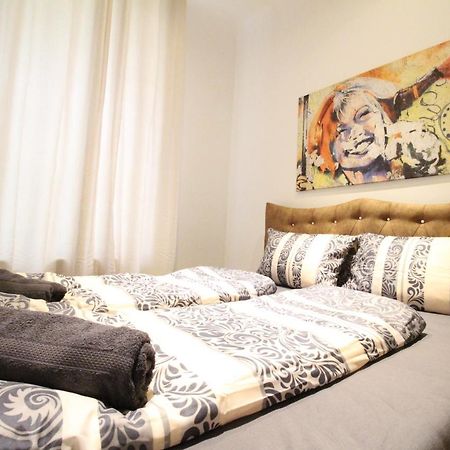 Private Double Bedroom Rf2 Wien Exterior foto